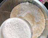 A picture of step 1 of Meethi tikiyan / Kundey.