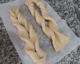 Foto del paso 17 de la receta: Trenza de brioche hojaldrado con crema y cerezas