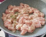 Foto del paso 1 de la receta: Salsa de Pollo con Camarones y Ñoquis