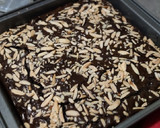 Foto langkah ke 8 dari resep Almond Brownies.