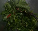 Foto langkah ke 4 dari resep Tumis kangkung saori.