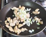 Foto del paso 5 de la receta: Spaghetti con salsa bechamel y pollo