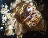 Foto langkah ke 4 dari resep Mie Goreng Baso Saus Teriyaki.