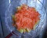 A picture of step 3 of Special pineapple.
