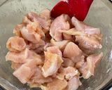 A picture of step 2 of Japanese Curry with Chicken.