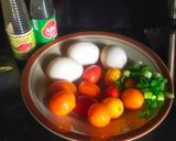 Foto langkah ke 1 dari resep Tumis Telur Tomat.