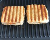 A picture of step 6 of Grilled Chicken Salami Sandwich.