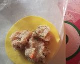 Foto langkah ke 5 dari resep Dimsum Ayam Sayur.