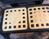 Φωτογραφία βήματος 5 της συνταγής Waffles με σως μύρτιλλα-λεμόνι
