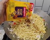 Foto langkah ke 6 dari resep Mie Goreng Jawa.
