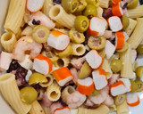 Foto del paso 5 de la receta: Ensalada de pasta y pulpo con mayonesa de mango