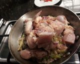 A picture of step 5 of Spicy ginataang manok.