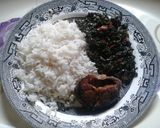 A picture of step 1 of White rice with vegetable source.
