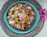 Foto del paso 3 de la receta: Torta integral de manzanas y arándanos