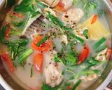 Hình bước làm 4 của món Canh chua cá bớp kiểu miền trung