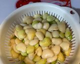 Hình bước làm 1 của món Canh Súp Lơ Xanh, Đậu Ngự Hầm Xương