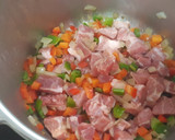 Foto del paso 2 de la receta: Aguja de cerdo guisada con verduras