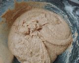 Foto del paso 2 de la receta: Pancitos integrales sin amasar