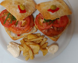 Foto del paso 5 de la receta: Hamburguesa salmón ahumado y bacon a tiras con cebolla