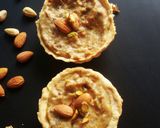 A picture of step 4 of Bread and mango kheer tart.