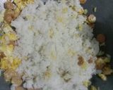Foto langkah ke 4 dari resep Nasi Goreng Sosis.