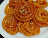 A picture of step 5 of Jalebi.