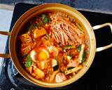 Cara Membuat Sundubu Jjigae  Korean Tofu Stew With Enoki 4