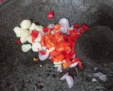 Foto langkah ke 2 dari resep Tahu Oseng Saus Padang.