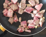Foto del paso 1 de la receta: Arroz con costillas de cerdo y coliflor