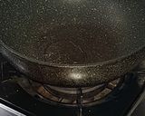 รูปขั้นตอนการทำที่ 1 ของ ข้าวผัดกิมจิไข่ชีส