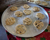 Foto del paso 5 de la receta: Galletas conchispas de chocolate