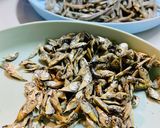 幼兒食譜：蜜汁小魚乾的食譜步驟1照片