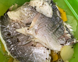 Foto del paso 3 de la receta: Dorada con pimientos y patatas en Lékué