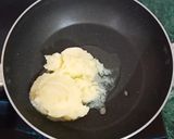 A picture of step 1 of Winter special gond laddu.