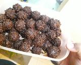 Foto langkah ke 6 dari resep Chocho Ball.