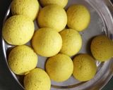 A picture of step 2 of Rukhi Dhokla.