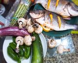 Foto del paso 5 de la receta: Dorada al horno con verduras