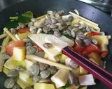 Foto del paso 2 de la receta: Caldereta de Pescado con fusión Asiática