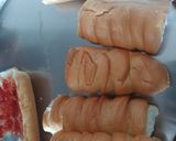 A picture of step 2 of Chicken mayo sandwich.