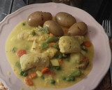 Foto del paso 4 de la receta: Pollo y verduras en salsa de pepitoria