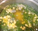 Foto del paso 1 de la receta: Fritos de acelga y choclo con pollo