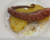 Foto del paso 5 de la receta: Pulpo Cocido y Gratinado con especias Cajún