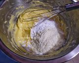 Foto langkah ke 3 dari resep Halfmoon Cookies.