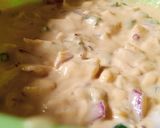 A picture of step 3 of Karhi pakora.