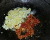 Foto langkah ke 4 dari resep Seblak Makaroni Simple.