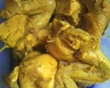 Foto langkah ke 3 dari resep Ayam ungkep bumbu kuning.