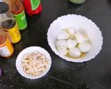 A picture of step 1 of Boil Egg Chicken with Mayo Salad Doll.