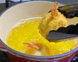 A picture of step 6 of Phoenix Tail Shrimp Balls.