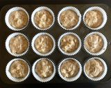 A picture of step 2 of Hummingbird Cupcakes.