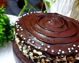 A picture of step 6 of Chocolate Cake with Whipped Chocolate Ganache.